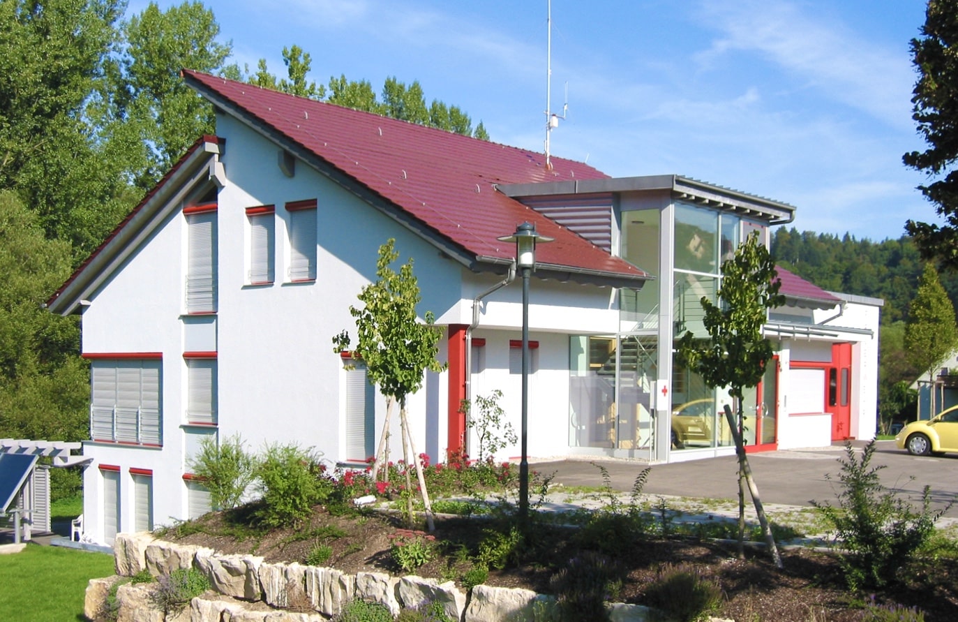 Feuerwehrger&auml;tehaus Untergr&ouml;ningen 2003